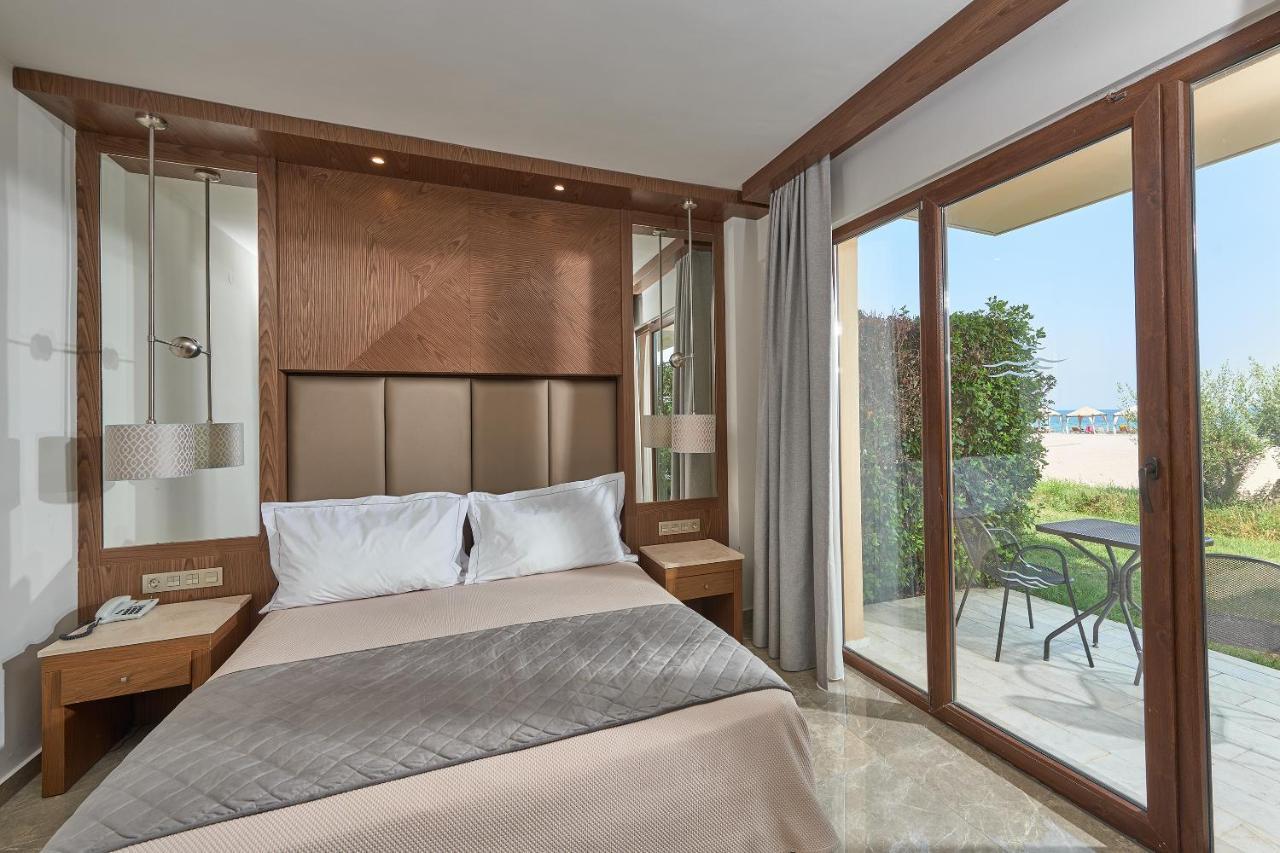 Double Room with Sea View,1323067369:JPEG