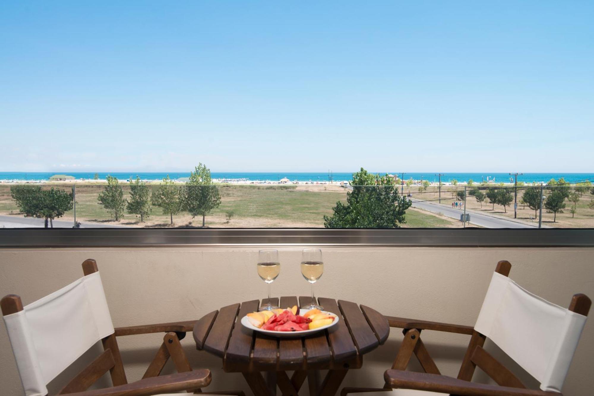 Family Room with Sea View,848831873:JPEG